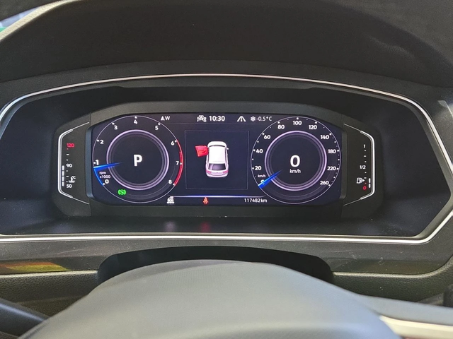 VW Tiguan R-Line* 4MOTION* Digital* Подгрев* Панорама* - автомобили, коли, обяви за нови и употребявани 6