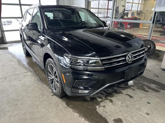 VW Tiguan Highline* 360view* Pano* Fender * Подгрев* Keyless - автомобили, коли, обяви за нови и употребявани 0