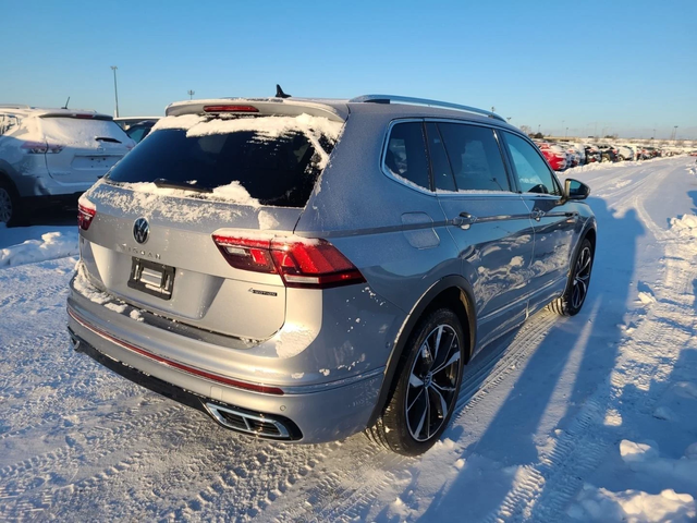 VW Tiguan R-LiNE-Panorama-Обдухване-Digital !!! - автомобили, коли, обяви за нови и употребявани 4