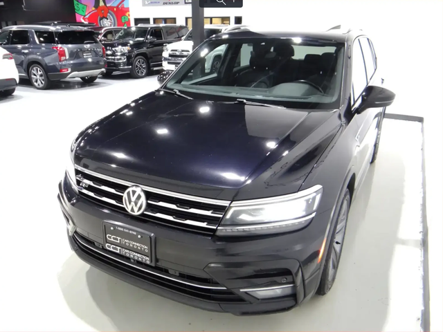 VW Tiguan R-LINE* HIGHLINE* BACK CAM* PANO* CARPLAY* - автомобили, коли, обяви за нови и употребявани 1