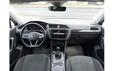 VW Tiguan 2.0TDI#IQ LIGHT#DIGITAL#NAVI#DISTR#KEYLESS#CAMERA - автомобили, коли, обяви за нови и употребявани 10