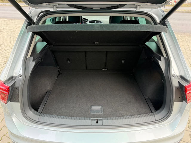 VW Tiguan 2.0TDI#IQ LIGHT#DIGITAL#NAVI#DISTR#KEYLESS#CAMERA - автомобили, коли, обяви за нови и употребявани 13