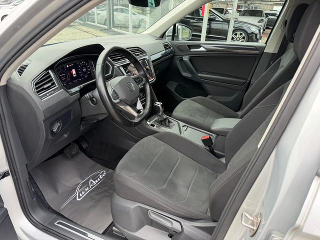 VW Tiguan 2.0TDI#IQ LIGHT#DIGITAL#NAVI#DISTR#KEYLESS#CAMERA - автомобили, коли, обяви за нови и употребявани 7