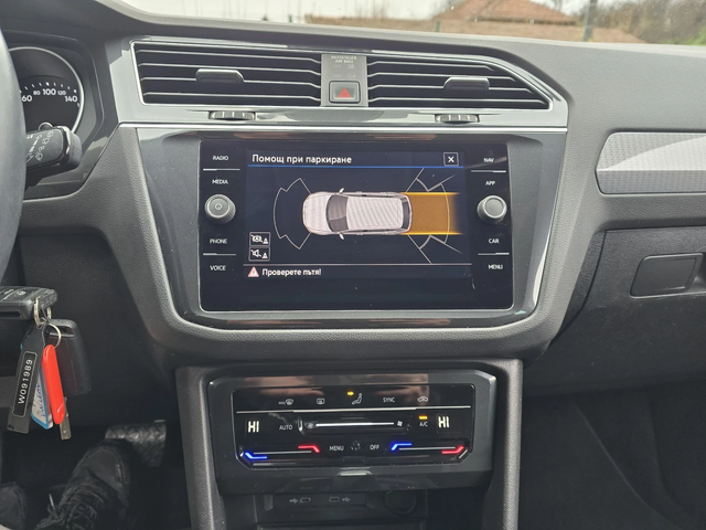 VW Tiguan 2.0TDI 150к.с LIFE Топ състояние - автомобили, коли, обяви за нови и употребявани 15