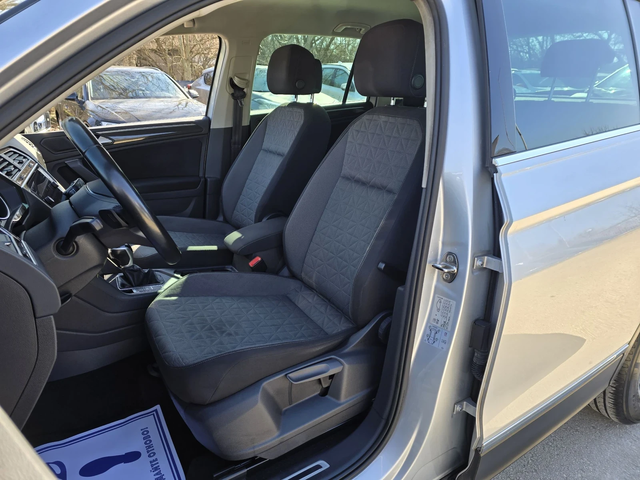 VW Tiguan 2.0TDI 150к.с DSG - автомобили, коли, обяви за нови и употребявани 8