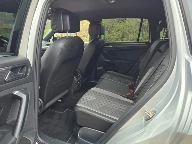 VW Tiguan 2.0TDI - R-LINE - FACELIFT - 90 000KM! - автомобили, коли, обяви за нови и употребявани 13