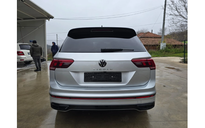 VW Tiguan 2.0TDI - R-LINE - FACELIFT - 90 000KM! - автомобили, коли, обяви за нови и употребявани 7