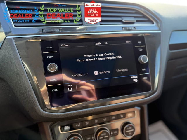 VW Tiguan 2018| Highline 4Motion| ANDROIDAUTO| PANO| CARFAX - автомобили, коли, обяви за нови и употребявани 12