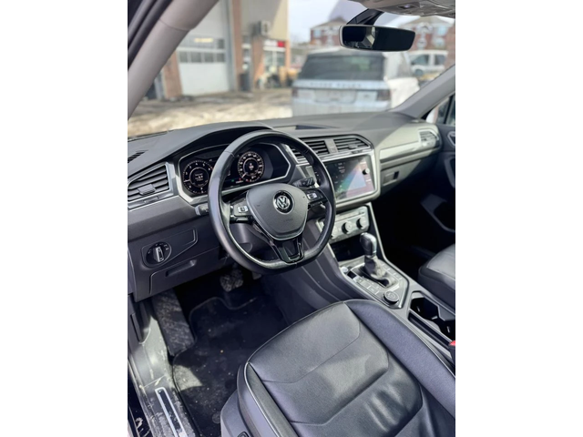 VW Tiguan HIGHLINE| PANO - автомобили, коли, обяви за нови и употребявани 7