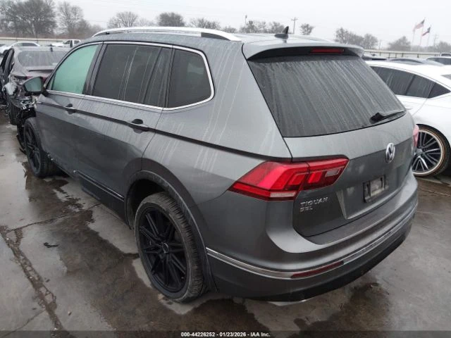 VW Tiguan RLINE* КОЖА* ПАНО* KEYLESS* КАМЕРА* ПОДГРЕВ* - автомобили, коли, обяви за нови и употребявани 4