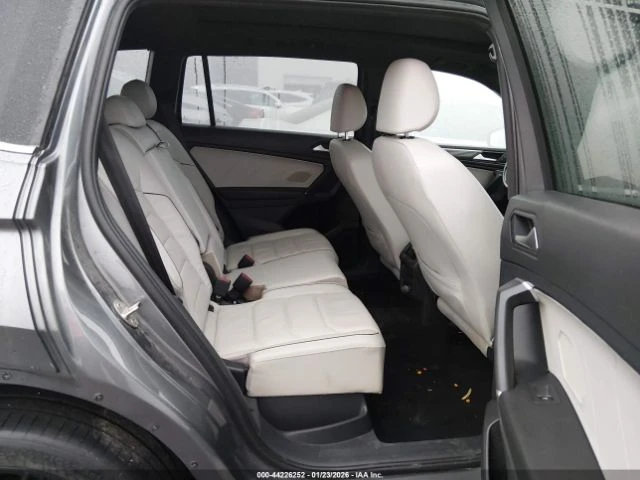 VW Tiguan RLINE* КОЖА* ПАНО* KEYLESS* КАМЕРА* ПОДГРЕВ* - автомобили, коли, обяви за нови и употребявани 9