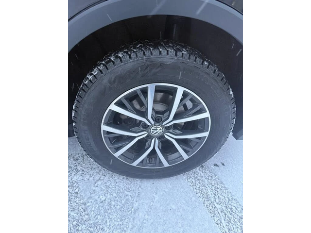 VW Tiguan * 4MOTION* CARPLAY* КАМЕРА* КОЖА* ПОДГРЕВ* - автомобили, коли, обяви за нови и употребявани 11