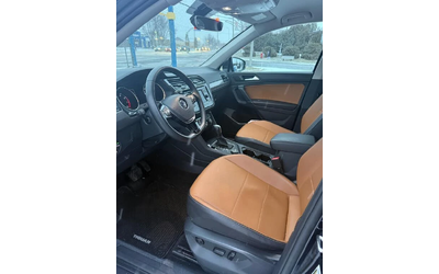 VW Tiguan * 4MOTION* CARPLAY* КАМЕРА* КОЖА* ПОДГРЕВ* - автомобили, коли, обяви за нови и употребявани 7