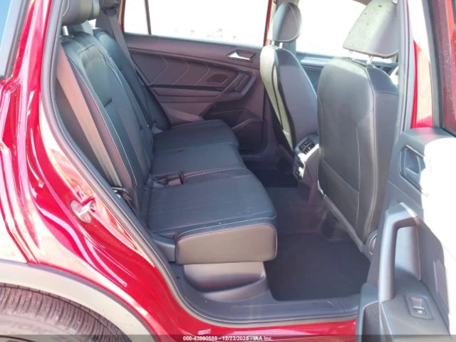 VW Tiguan * R-LINE* КОЖА* ПОДГРЕВ* ПАНОРАМА* - автомобили, коли, обяви за нови и употребявани 6