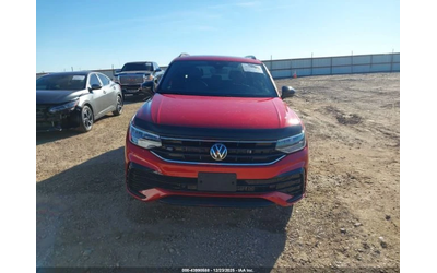 VW Tiguan * R-LINE* КОЖА* ПОДГРЕВ* ПАНОРАМА* - автомобили, коли, обяви за нови и употребявани 9