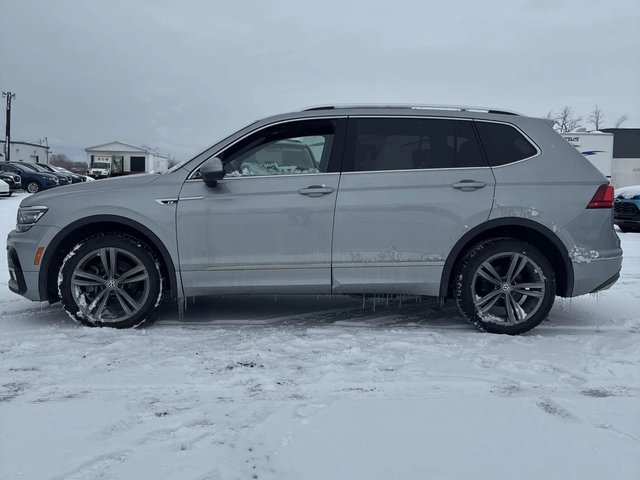 VW Tiguan R* LINE* 4MOTION* ДИГИТАЛНО* ТАБЛО* 360КАМЕРА* ДИС - автомобили, коли, обяви за нови и употребявани 2