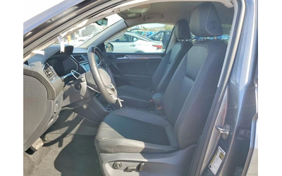 VW Tiguan SE* KEYLESS* CARPLAY* ДИГИТАЛНО* ТАБЛО - автомобили, коли, обяви за нови и употребявани 6