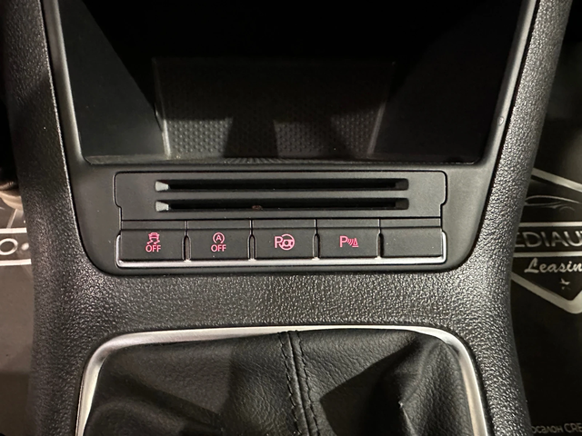 VW Tiguan - автомобили, коли, обяви за нови и употребявани 10