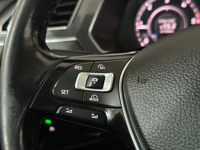 VW Tiguan 4motion * Панорама* - автомобили, коли, обяви за нови и употребявани 12