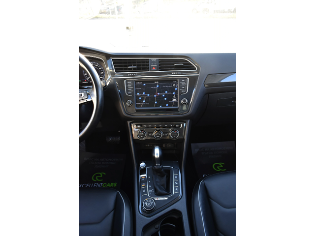 VW Tiguan 2.0ТDI* 190H.P* FULL- - автомобили, коли, обяви за нови и употребявани 13