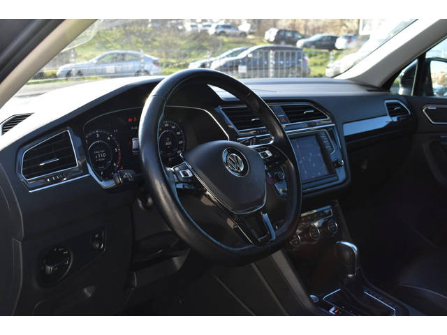 VW Tiguan 2.0ТDI* 190H.P* FULL- - автомобили, коли, обяви за нови и употребявани 8