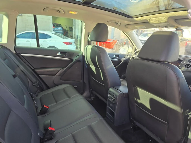 VW Tiguan Highline* 4Motion* АвтоКредит* (ЦЕНА ДО БГ) - автомобили, коли, обяви за нови и употребявани 6