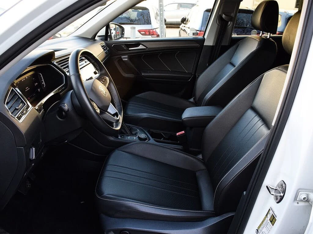 VW Tiguan АвтоКредит* (ЦЕНА ДО БГ) Comfortline 4Motion - автомобили, коли, обяви за нови и употребявани 6