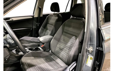 VW Tiguan S 4Motion* АвтоКредит* (Цена до БГ) - автомобили, коли, обяви за нови и употребявани 11