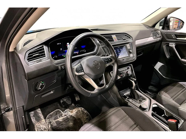 VW Tiguan S 4Motion* АвтоКредит* (Цена до БГ) - автомобили, коли, обяви за нови и употребявани 2