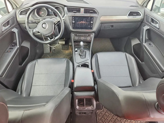 VW Tiguan SE - автомобили, коли, обяви за нови и употребявани 7
