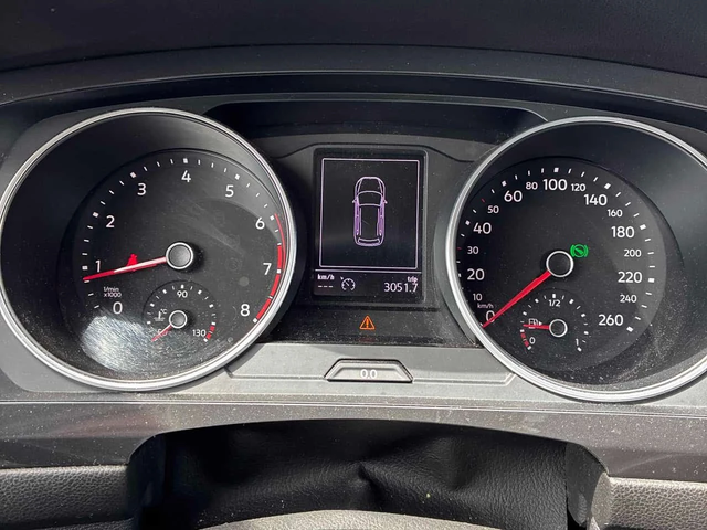 VW Tiguan * Trendline * KEYLESS* ПОДГРЕВ* - автомобили, коли, обяви за нови и употребявани 7