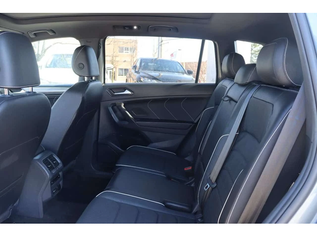 VW Tiguan Highline R Line /360/FENDER - автомобили, коли, обяви за нови и употребявани 8