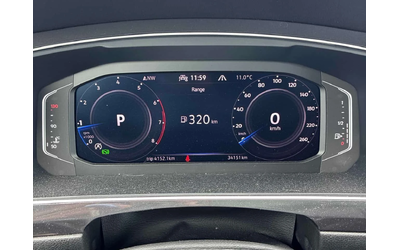 VW Tiguan Comfortline R Line Black Edition/ПАНОРАМА - автомобили, коли, обяви за нови и употребявани 7
