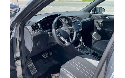 VW Tiguan R Line Black Edition | PANO | LED | PODGREV | 2K - автомобили, коли, обяви за нови и употребявани 6