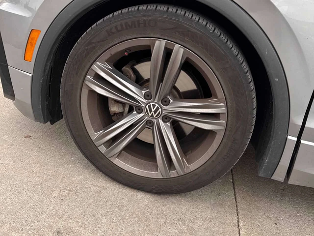 VW Tiguan * Highline * CARFAX * 2 КЛЮЧА * FENDER * ПАНОРАМА - автомобили, коли, обяви за нови и употребявани 6