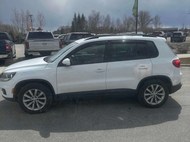 VW Tiguan * 4MOTION 4dr Auto Comfortline * PANO* ПОДГРЕВ* - автомобили, коли, обяви за нови и употребявани 1