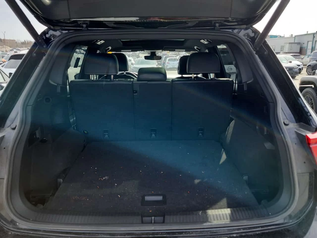 VW Tiguan * HIGHLINE R LINE * ОБУДХВАНЕ* 360* DISTRONIC* - автомобили, коли, обяви за нови и употребявани 13