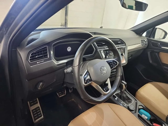 VW Tiguan COMFORTLINE R LINE BLACK EDITION - автомобили, коли, обяви за нови и употребявани 10