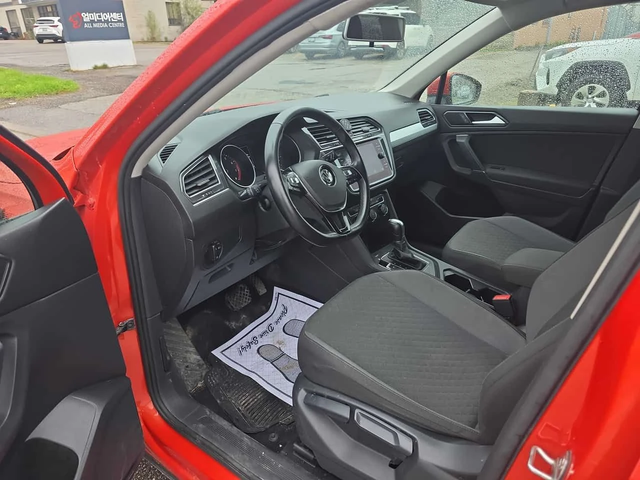 VW Tiguan * Trendline * CARFAX * KEYLESS * ПОДГРЕВИ - автомобили, коли, обяви за нови и употребявани 4