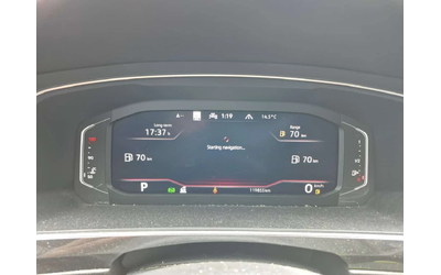 VW Tiguan * HIGHLINE R LINE * CARFAX * ПАНОРАМА * ОБДУХВАНЕ - автомобили, коли, обяви за нови и употребявани 8