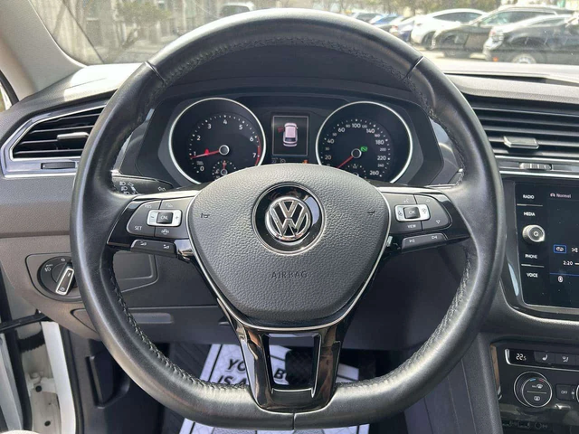 VW Tiguan RUBBER MATS | OWNERS MANUAL | WHEEL - автомобили, коли, обяви за нови и употребявани 13