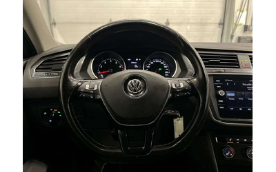 VW Tiguan AWD | LOW KMS! | HTD SEATS | CARPLAY | ALLOYS | A/ - автомобили, коли, обяви за нови и употребявани 12