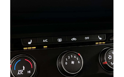 VW Tiguan AWD | LOW KMS! | HTD SEATS | CARPLAY | ALLOYS | A/ - автомобили, коли, обяви за нови и употребявани 13