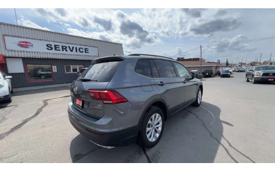VW Tiguan AWD | LOW KMS! | HTD SEATS | CARPLAY | ALLOYS | A/ - автомобили, коли, обяви за нови и употребявани 7