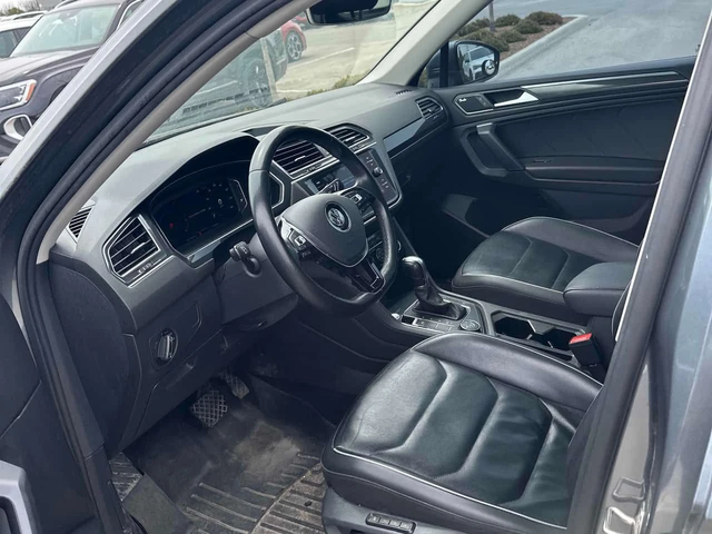 VW Tiguan * Highline * КАМЕРА * ПОДГРЕВ * ПАМЕТ * NAVI - автомобили, коли, обяви за нови и употребявани 13