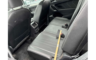 VW Tiguan * COMFORTLINE * 2 КЛЮЧА* KEYLESS* PANO* ПОДГРЕВ* - автомобили, коли, обяви за нови и употребявани 12