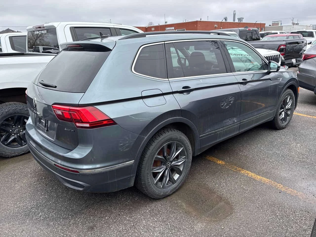 VW Tiguan * COMFORTLINE * 2 КЛЮЧА* KEYLESS* PANO* ПОДГРЕВ* - автомобили, коли, обяви за нови и употребявани 2