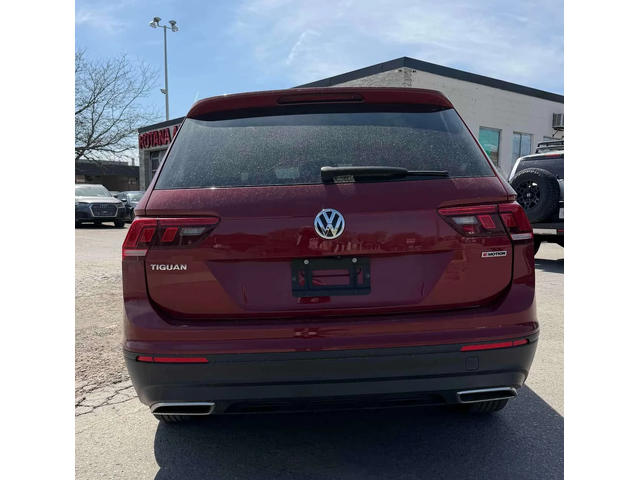 VW Tiguan * Trendline * 2 КЛЮЧА* ПОДГРЕВ* KEYLESS* - автомобили, коли, обяви за нови и употребявани 3