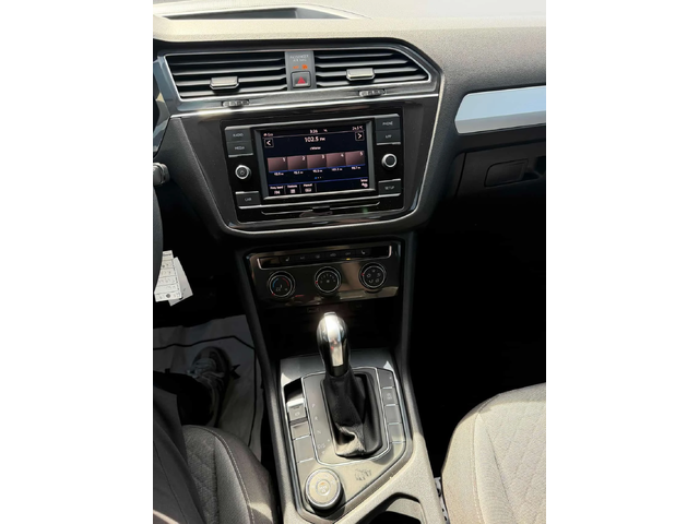 VW Tiguan * Trendline * 2 КЛЮЧА* ПОДГРЕВ* KEYLESS* - автомобили, коли, обяви за нови и употребявани 8