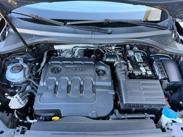 VW Tiguan 2.0tdi 150k.c* Digital* Navi* Highline* NOVA* - автомобили, коли, обяви за нови и употребявани 16